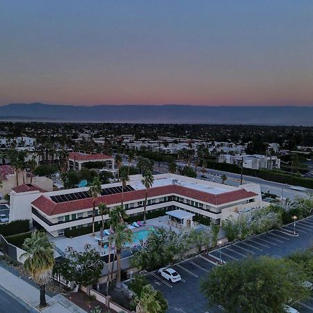 The Infusion Beach Club Hotel Palm Springs Exterior photo