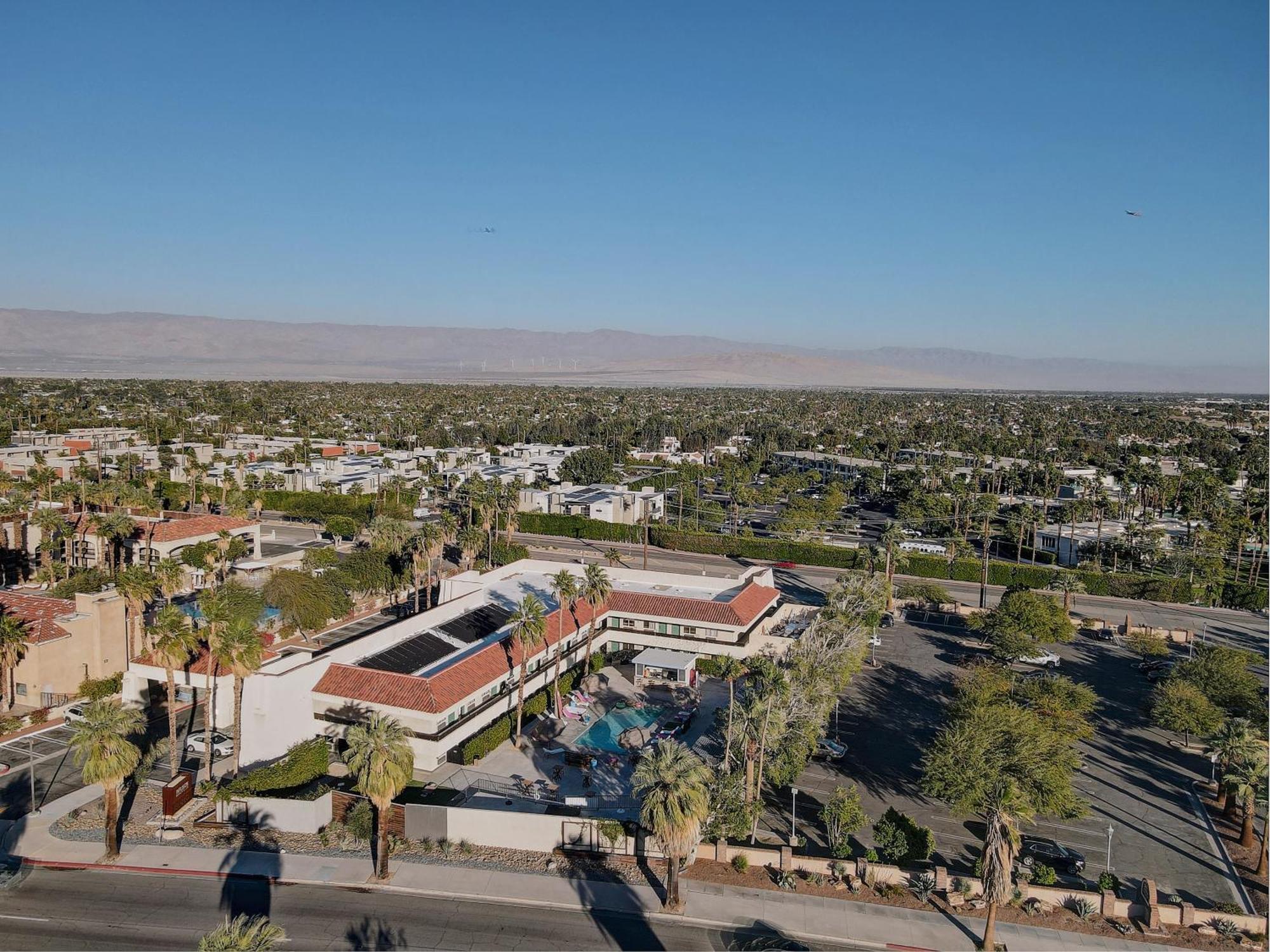 The Infusion Beach Club Hotel Palm Springs Exterior photo