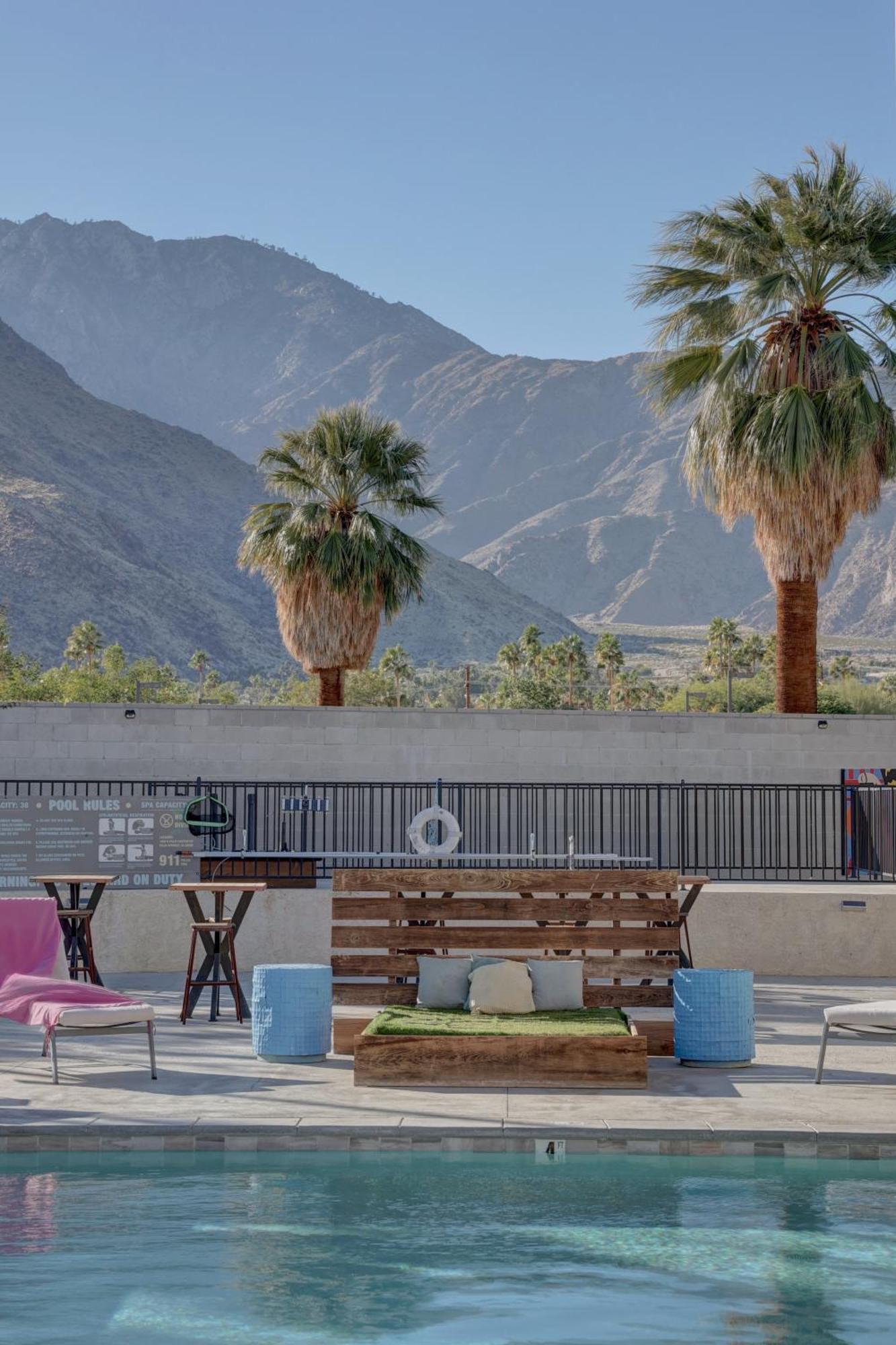 The Infusion Beach Club Hotel Palm Springs Exterior photo